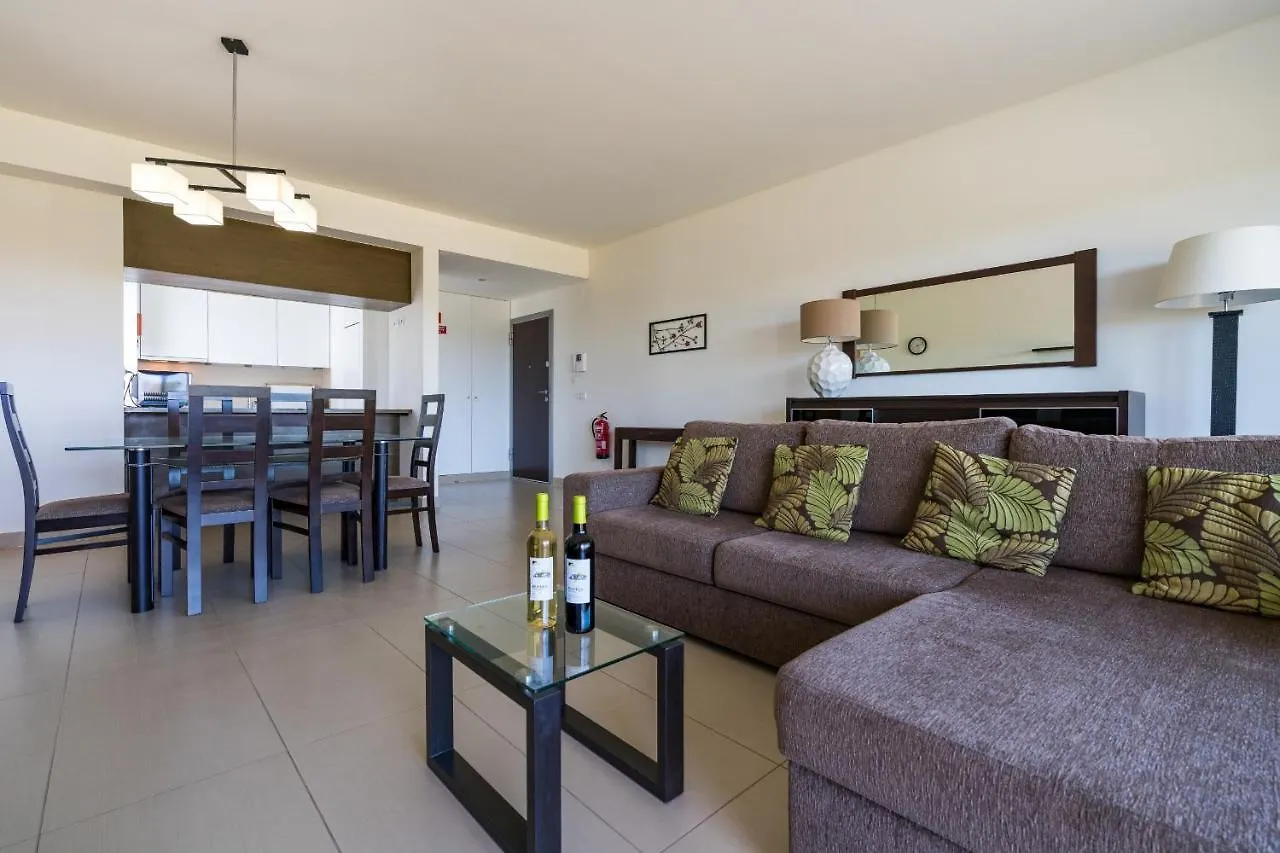 Bmyguest - Cavalo Preto Beach Apartment Loulé Portugal